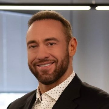 CEO of MaxGrid AI